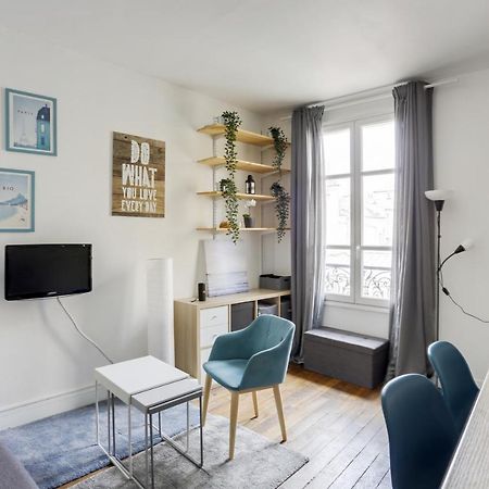 Ferienwohnung Le Mousquetaire Versailles Exterior foto